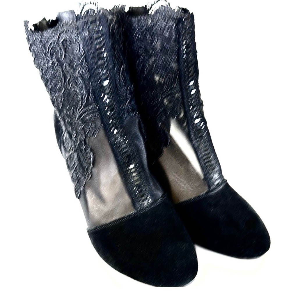 Elegant Black Lace Ankle Boots